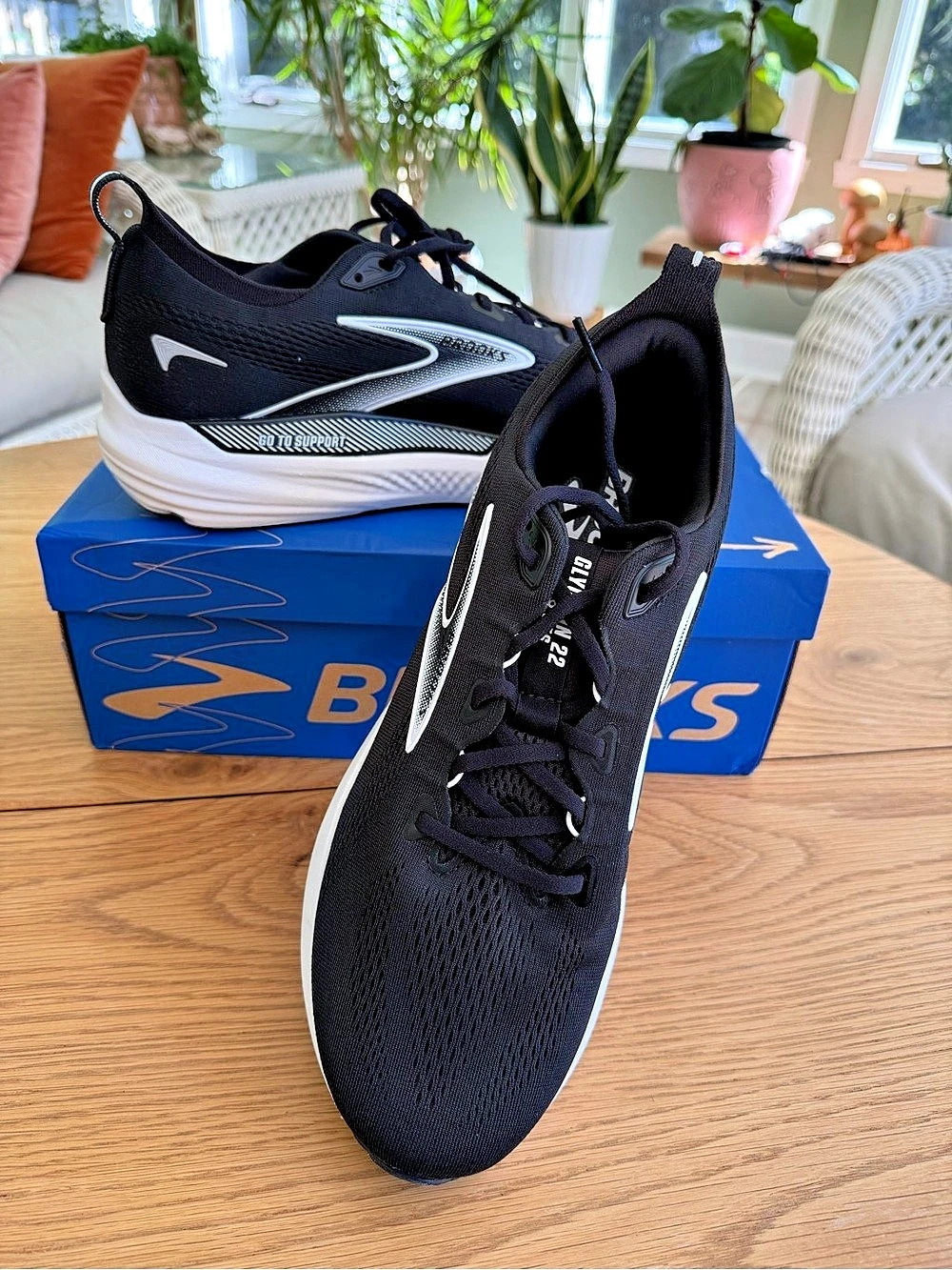 Brooks Glycerin GTS 22 Black & White US 13 D